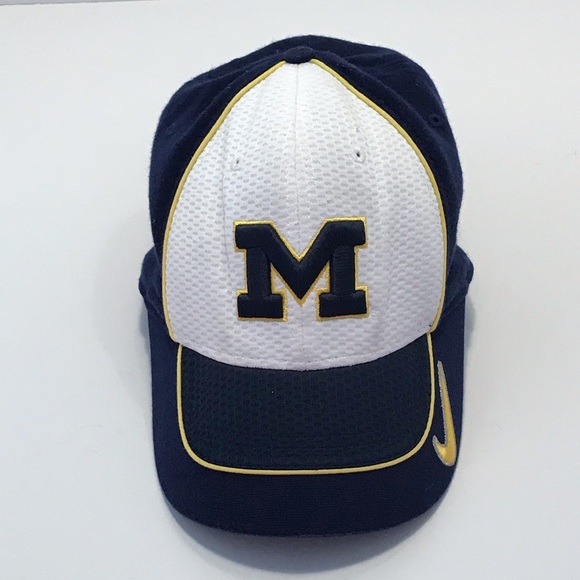 Nike Elite Michigan Navy Blue Mens One Size Fits Most Fitted Hat/ - Picture 2 of 10